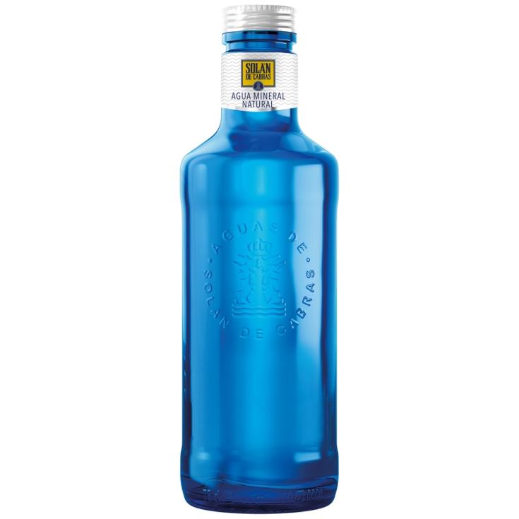 AGUA SIN GAS BOTELLA CRISTAL , 750ML SOLAN DE CABRAS 